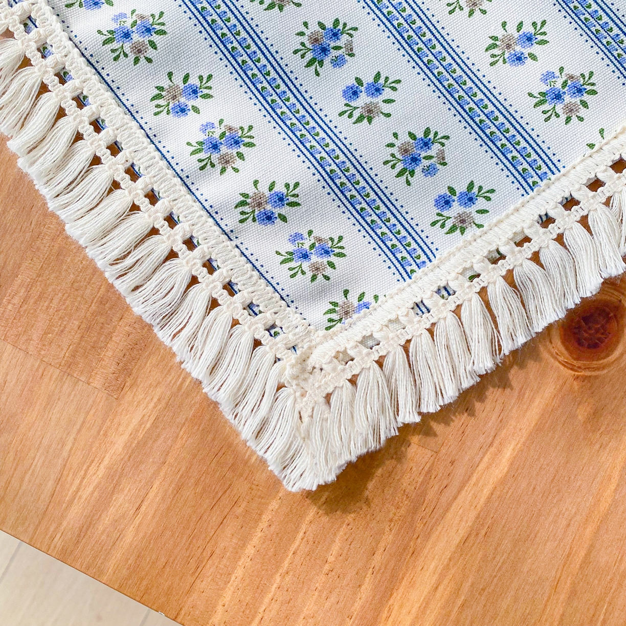 91家纺网 家纺一手货源 找家纺 金泰莱 2026新款印花老粗布桌布 兰心