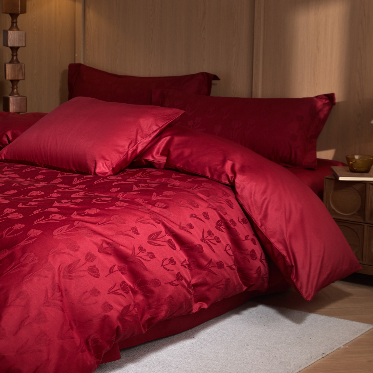 91家纺网 家纺一手货源 找家纺 禾时 2026新款全棉纯棉提花四件套-大红系列 浪漫郁金香