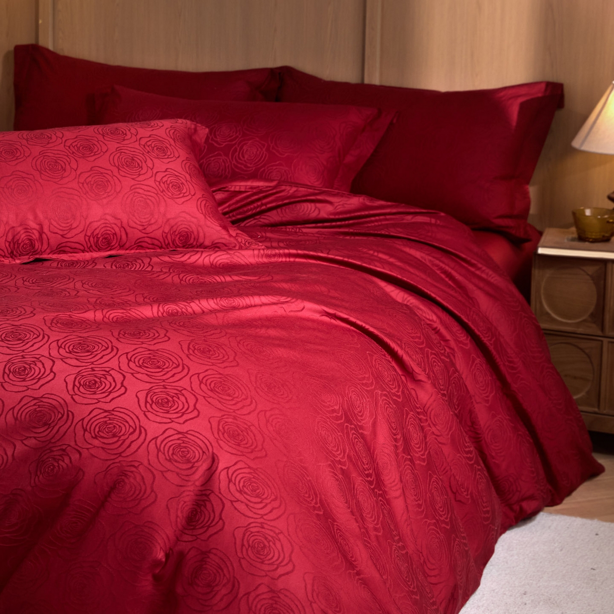 91家纺网 家纺一手货源 找家纺 禾时 2026新款全棉纯棉提花四件套-大红系列 玫瑰之约