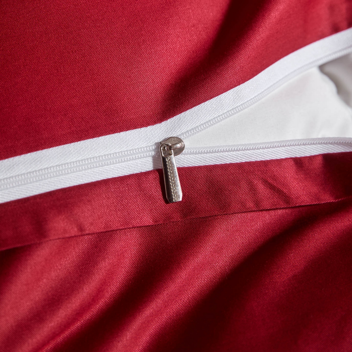 91家纺网 家纺一手货源 找家纺 禾时 2026新款全棉纯棉提花四件套-大红系列 玫瑰之约