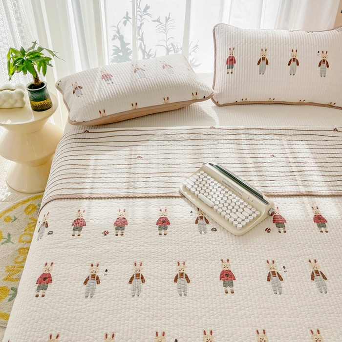 91家纺网 家纺一手货源 找家纺 茉夕家纺 2026新款春季双面纯棉印花单品床盖单件床盖 蘑菇兔