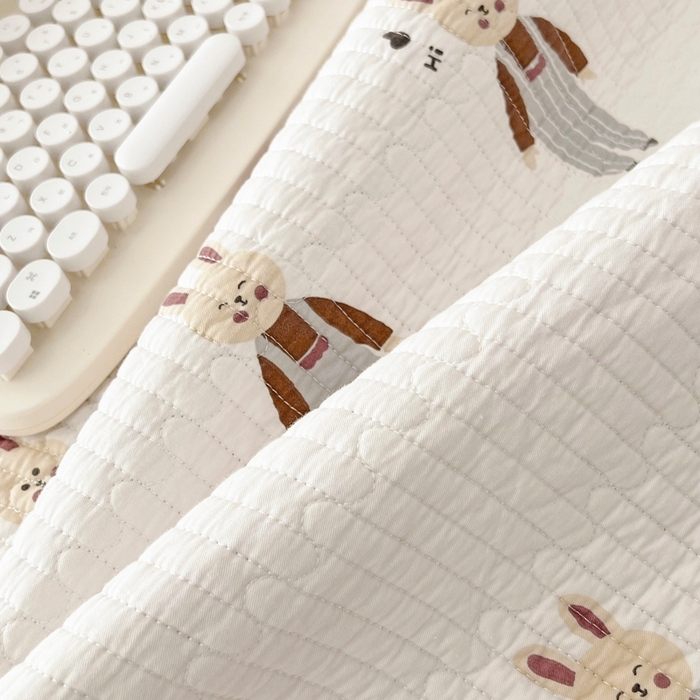 91家纺网 家纺一手货源 找家纺 茉夕家纺 2026新款春季双面纯棉印花单品床盖单件床盖 蘑菇兔