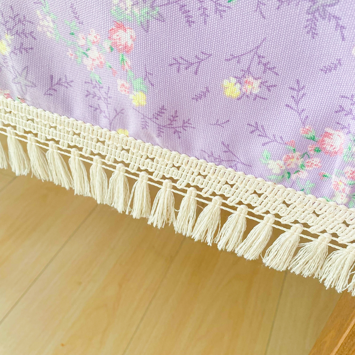 91家纺网 家纺一手货源 找家纺 棉乐町家居 2025新款ins风印花老粗布桌布 紫罗兰