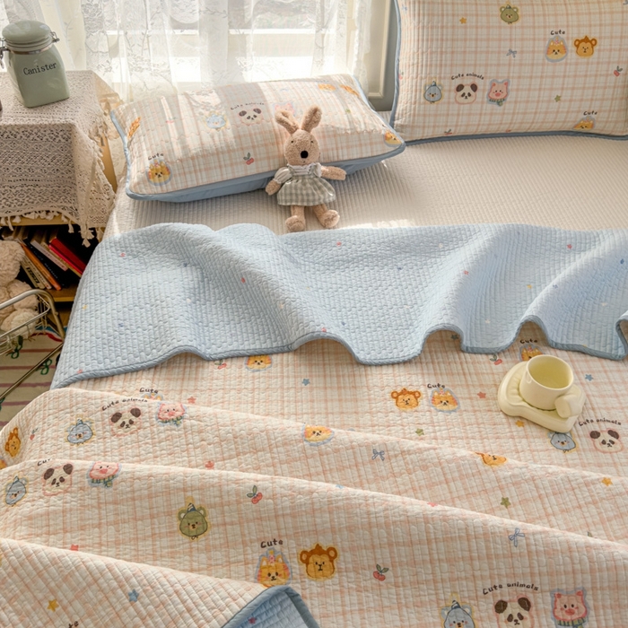 91家纺网 家纺一手货源 找家纺 茉夕家纺 2026新款春季双面纯棉印花单品床盖单件床盖 童话世界