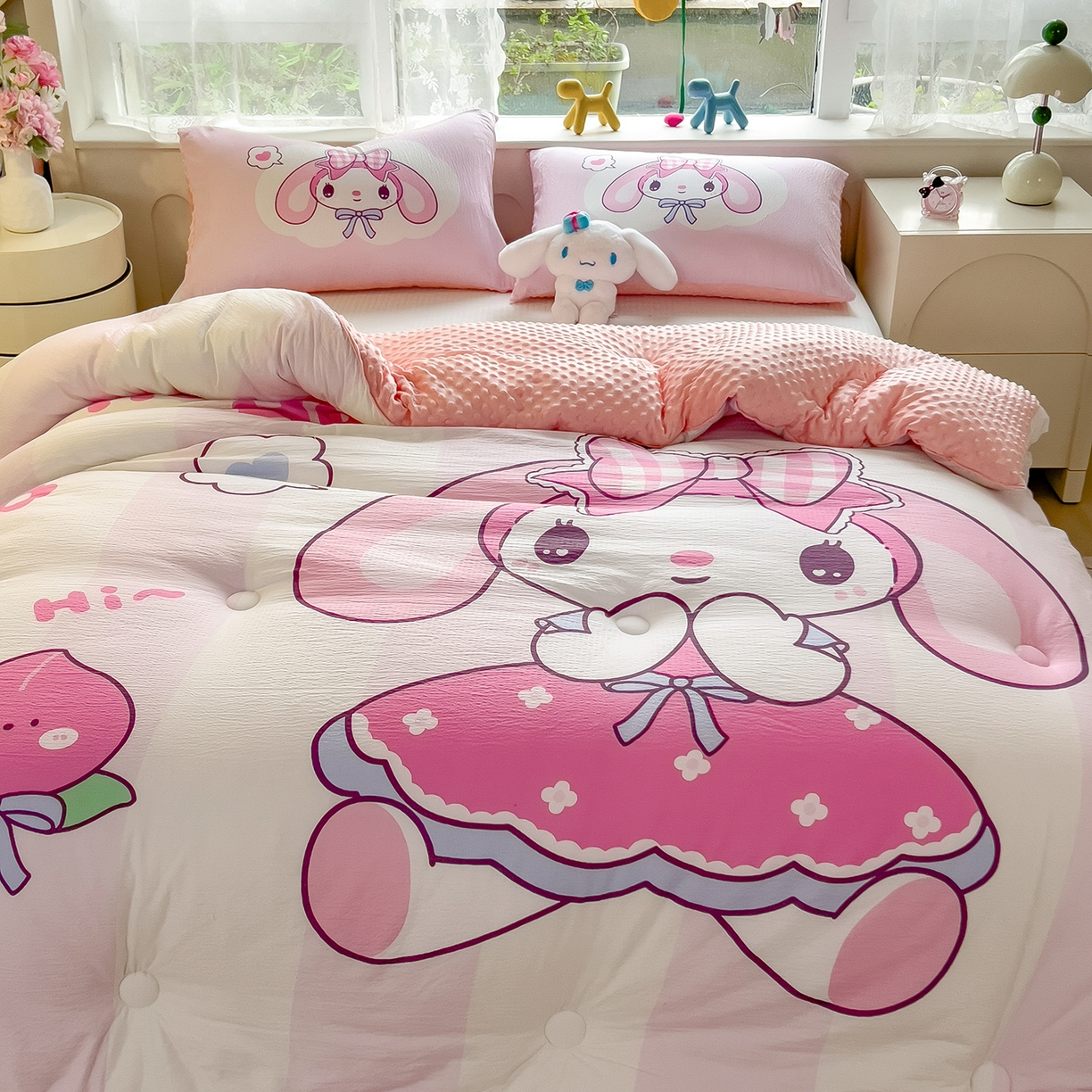 91家纺网 家纺一手货源 找家纺 好尚居 2026新款针织棉大版豆豆绒冬被被子被芯 莓朵兔