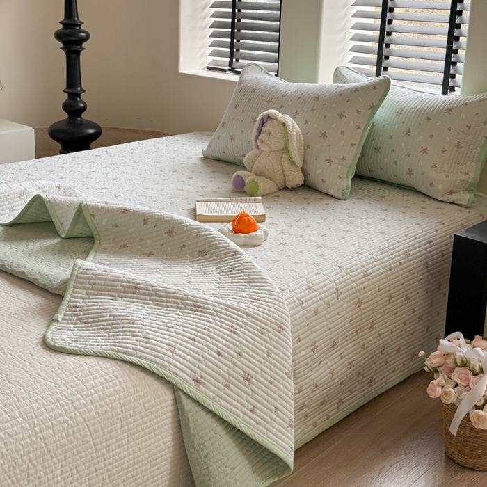 91家纺网 家纺一手货源 找家纺 茉夕家纺 2026新款春季双面纯棉印花单品床盖单件床盖 顽宠-绿