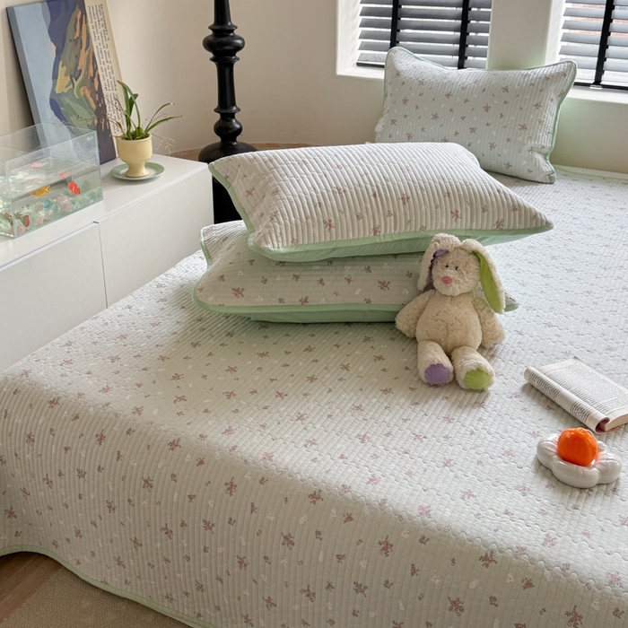 91家纺网 家纺一手货源 找家纺 茉夕家纺 2026新款春季双面纯棉印花单品床盖单件床盖 顽宠-绿