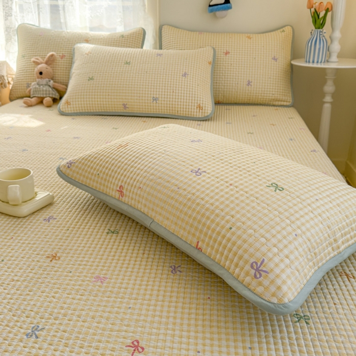 91家纺网 家纺一手货源 找家纺 茉夕家纺 2026新款春季双面纯棉印花单品床盖单件床盖 夏日恋格（黄）