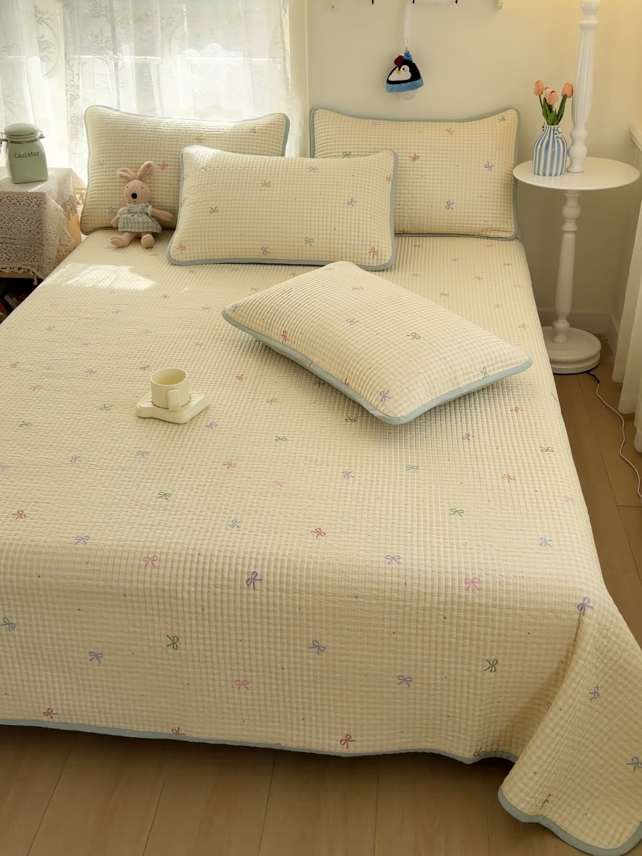 91家纺网 家纺一手货源 找家纺 茉夕家纺 2026新款春季双面纯棉印花单品床盖单件床盖 夏日恋格（黄）