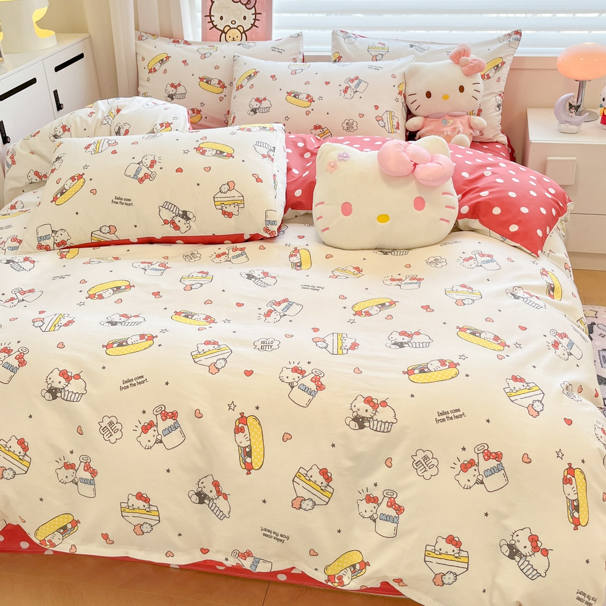 91家纺网 家纺一手货源 找家纺 暮思家居 2026新款正版授权三丽鸥全棉纯棉四件套系列-第一批 奶牛凯蒂