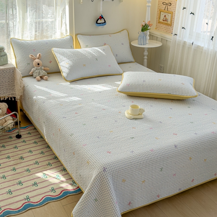 91家纺网 家纺一手货源 找家纺 茉夕家纺 2026新款春季双面纯棉印花单品床盖单件床盖 夏日恋格（蓝）