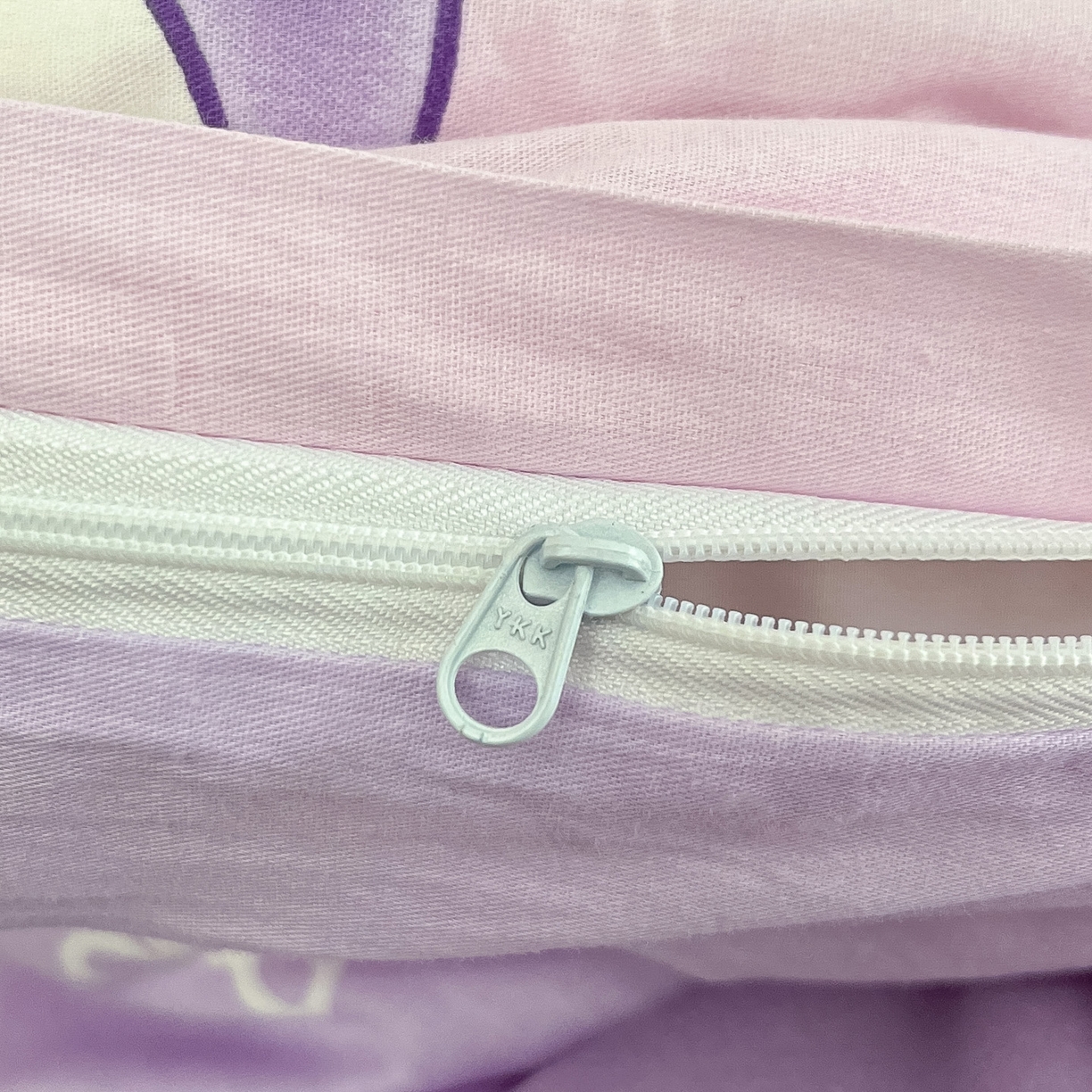 91家纺网 家纺一手货源 找家纺 暮思家居 2026新款正版授权三丽鸥全棉纯棉四件套系列-第一批 气球库洛米