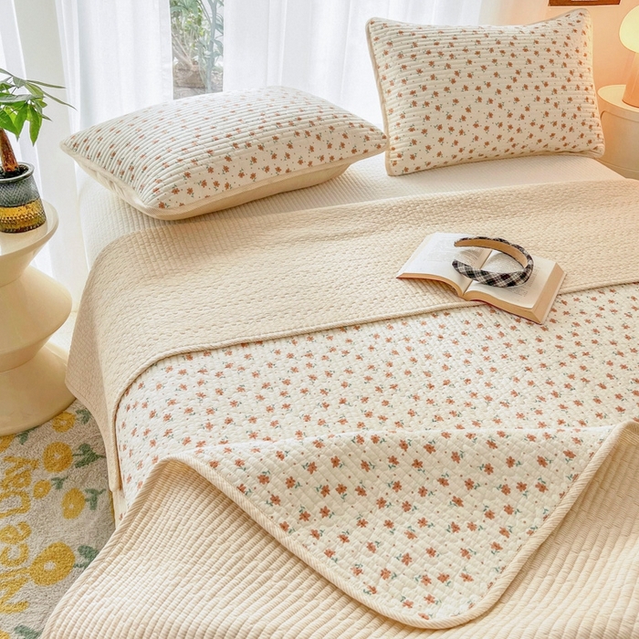 91家纺网 家纺一手货源 找家纺 茉夕家纺 2026新款春季双面纯棉印花单品床盖单件床盖 小花飘飘