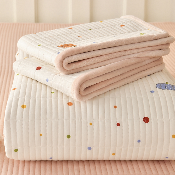 91家纺网 家纺一手货源 找家纺 悠米悠家 2026新款卡通棉拼绒夹棉床盖单品床盖床盖单件 甜趣南瓜