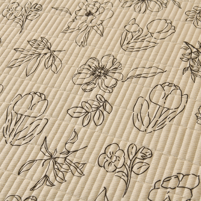 91家纺网 家纺一手货源 找家纺 悠米悠家 2026新款卡通棉拼绒夹棉床盖单品床盖床盖单件 墨色花卉