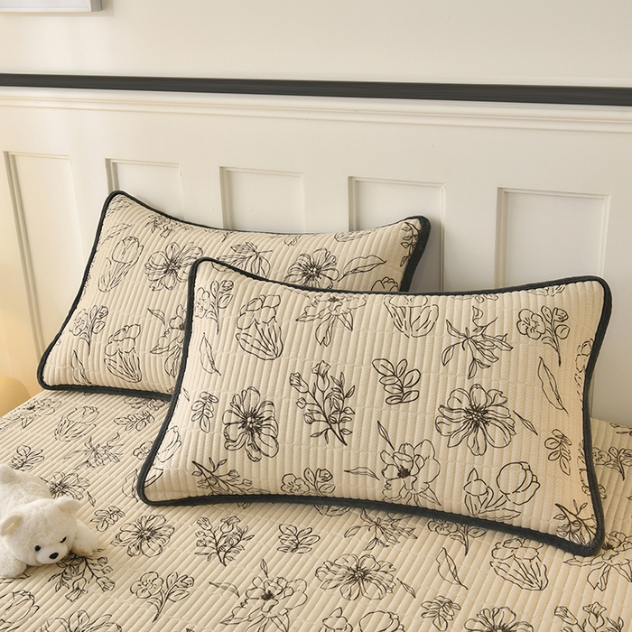 91家纺网 家纺一手货源 找家纺 悠米悠家 2026新款卡通棉拼绒夹棉床盖单品床盖床盖单件 墨色花卉