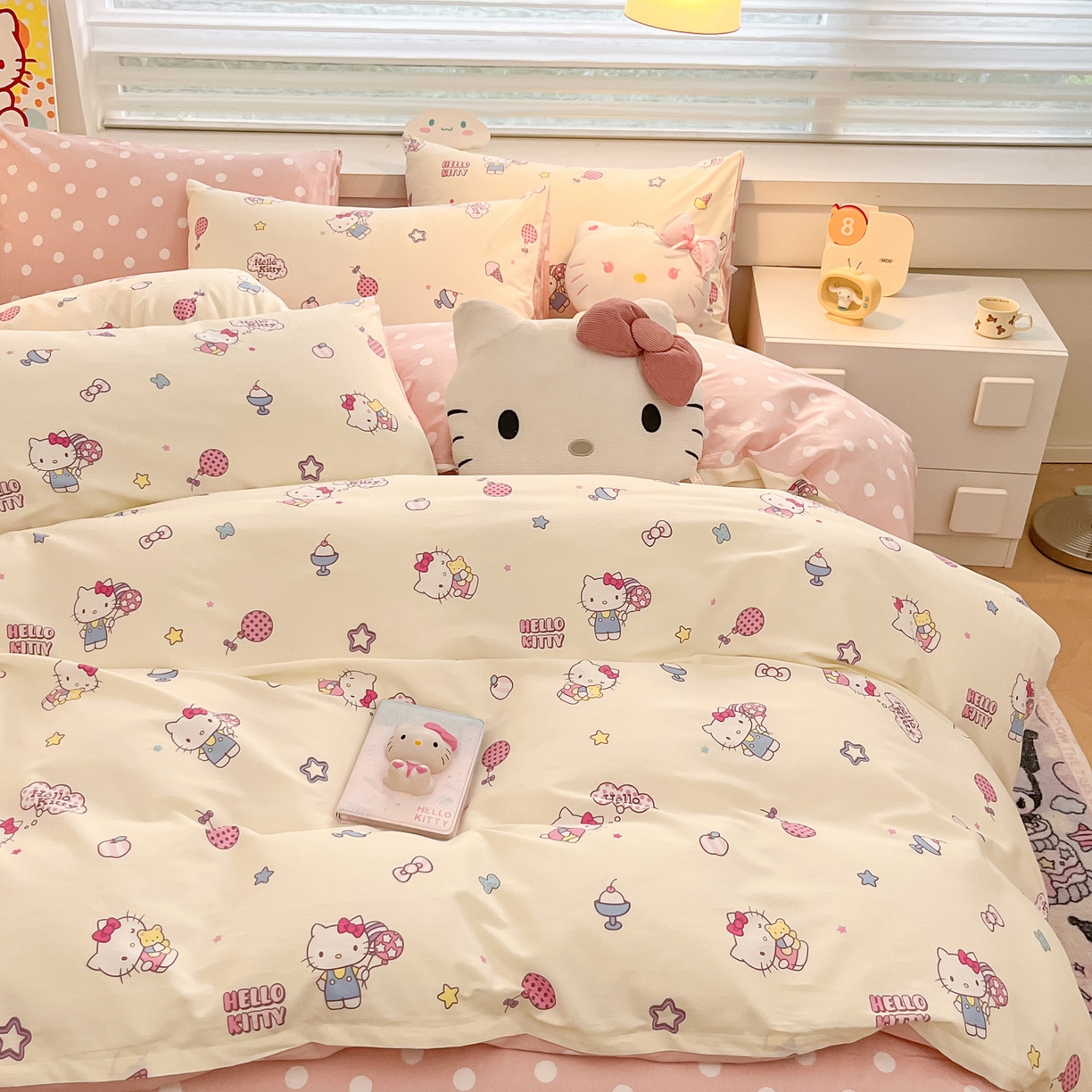 91家纺网 家纺一手货源 找家纺 暮思家居 2026新款正版授权三丽鸥全棉纯棉四件套系列-第一批 甜筒凯蒂