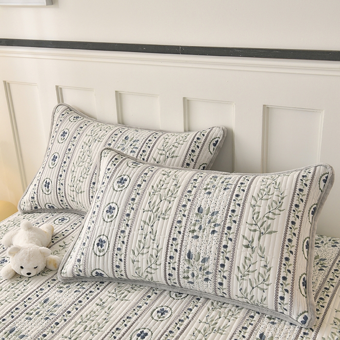 91家纺网 家纺一手货源 找家纺 悠米悠家 2026新款卡通棉拼绒夹棉床盖单品床盖床盖单件 青屿花园