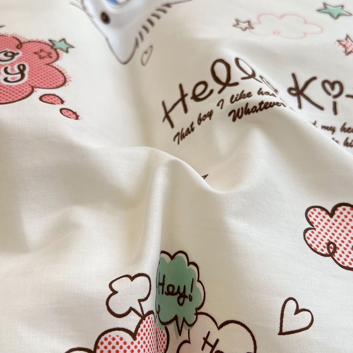 91家纺网 家纺一手货源 找家纺 暮思家居 2026新款正版授权三丽鸥全棉纯棉四件套系列-第一批 甜心KT