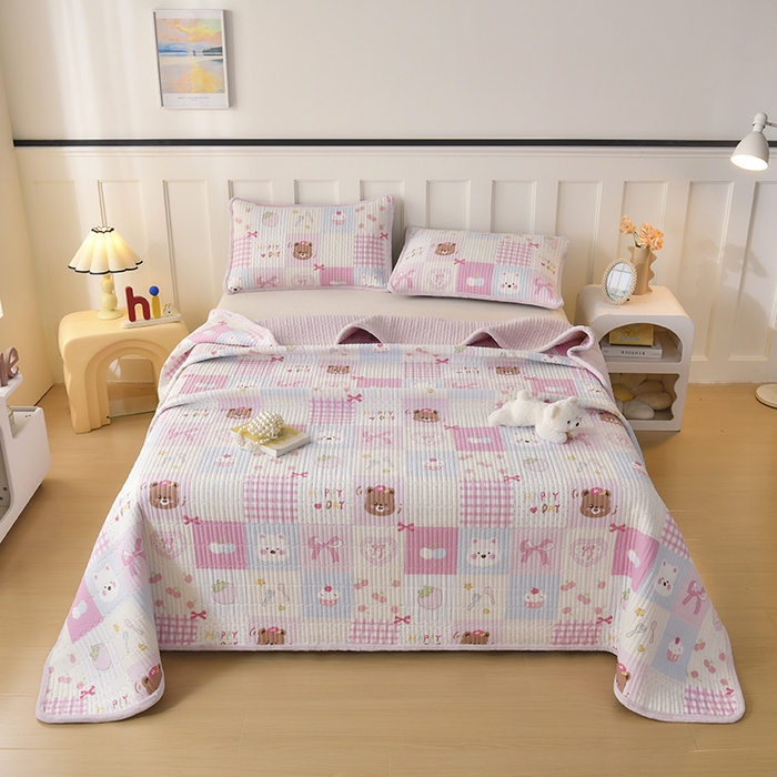 91家纺网 家纺一手货源 找家纺 悠米悠家 2026新款卡通棉拼绒夹棉床盖单品床盖床盖单件 趣味乐园