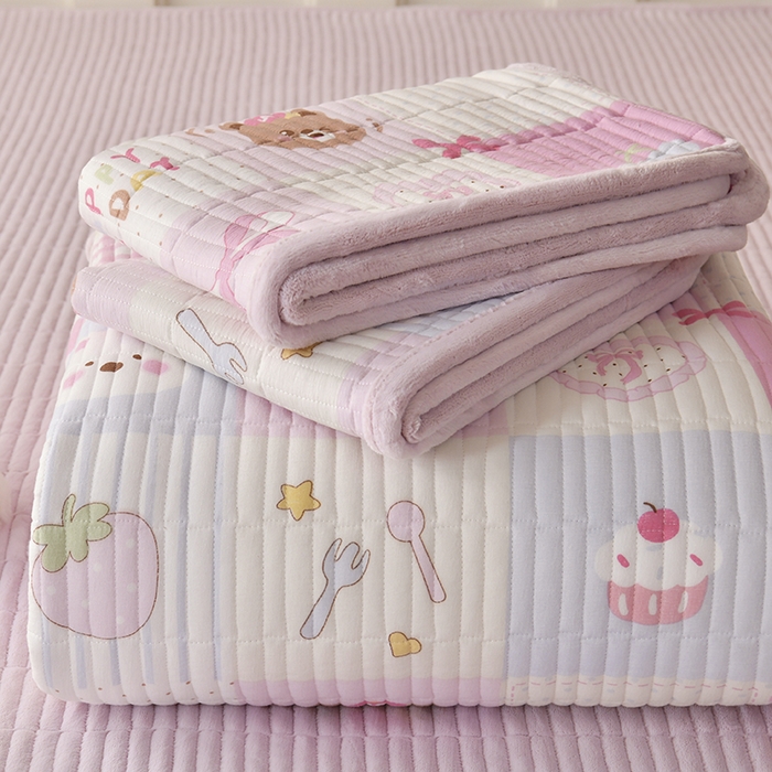 91家纺网 家纺一手货源 找家纺 悠米悠家 2026新款卡通棉拼绒夹棉床盖单品床盖床盖单件 趣味乐园