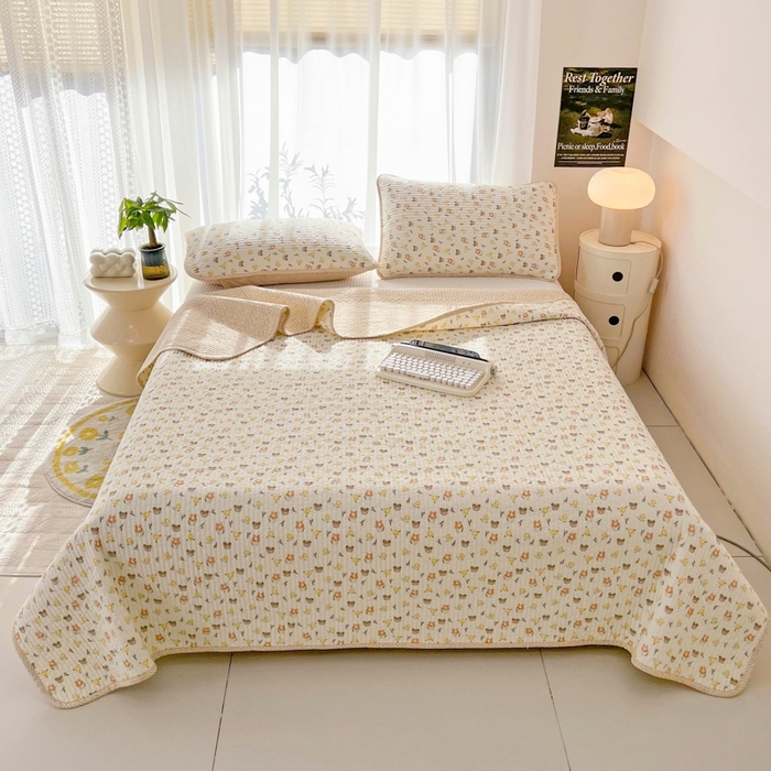 茉夕家纺 2026新款春季双面纯棉印花单品床盖单件床盖 小花熊