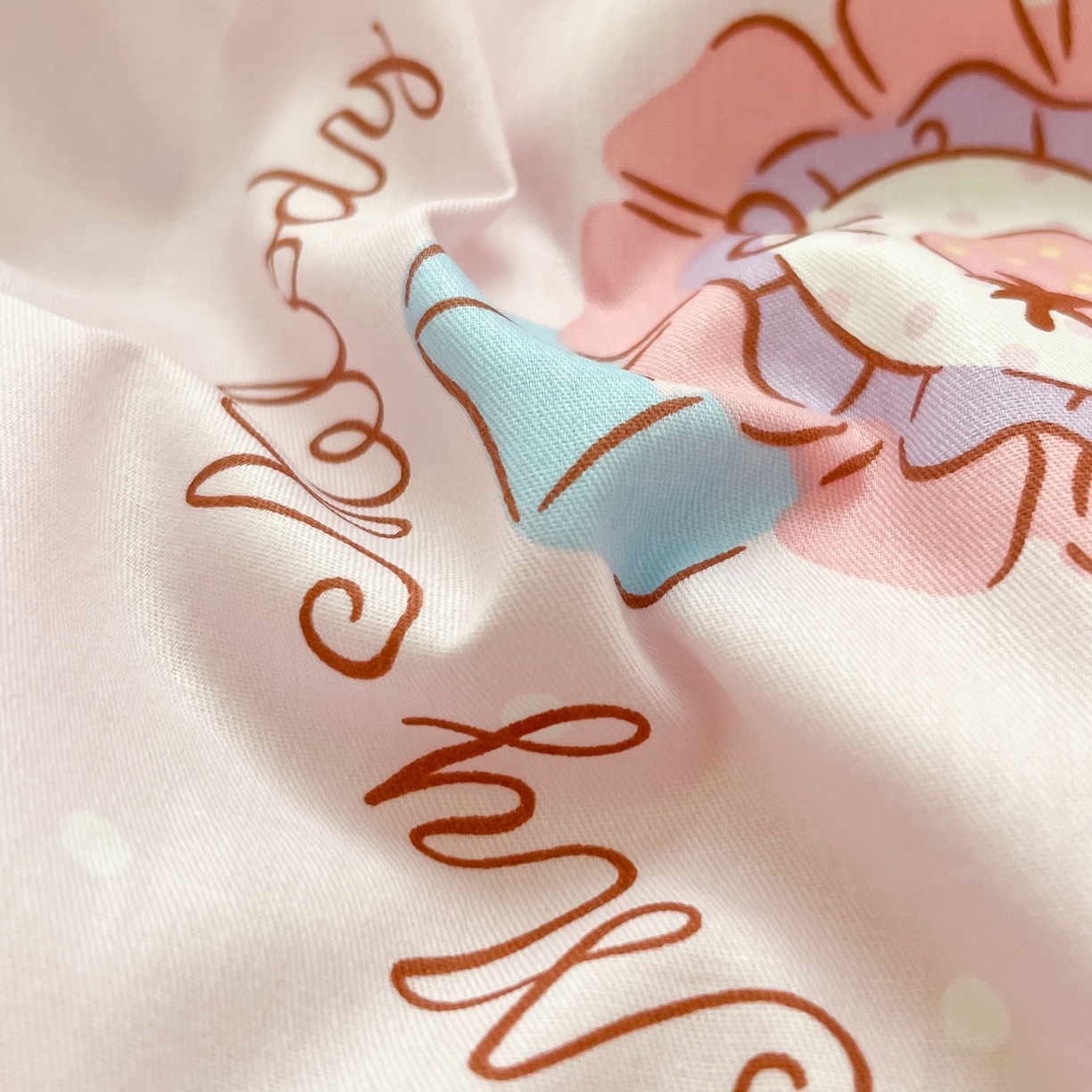 91家纺网 家纺一手货源 找家纺 暮思家居 2026新款正版授权三丽鸥全棉纯棉四件套系列-第一批 小兔美乐蒂