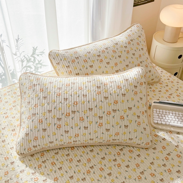 91家纺网 家纺一手货源 找家纺 茉夕家纺 2026新款春季双面纯棉印花单品床盖单件床盖 小花熊