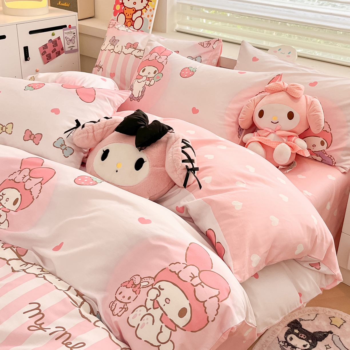 91家纺网 家纺一手货源 找家纺 暮思家居 2026新款正版授权三丽鸥全棉纯棉四件套系列-第一批 洋娃娃美乐蒂