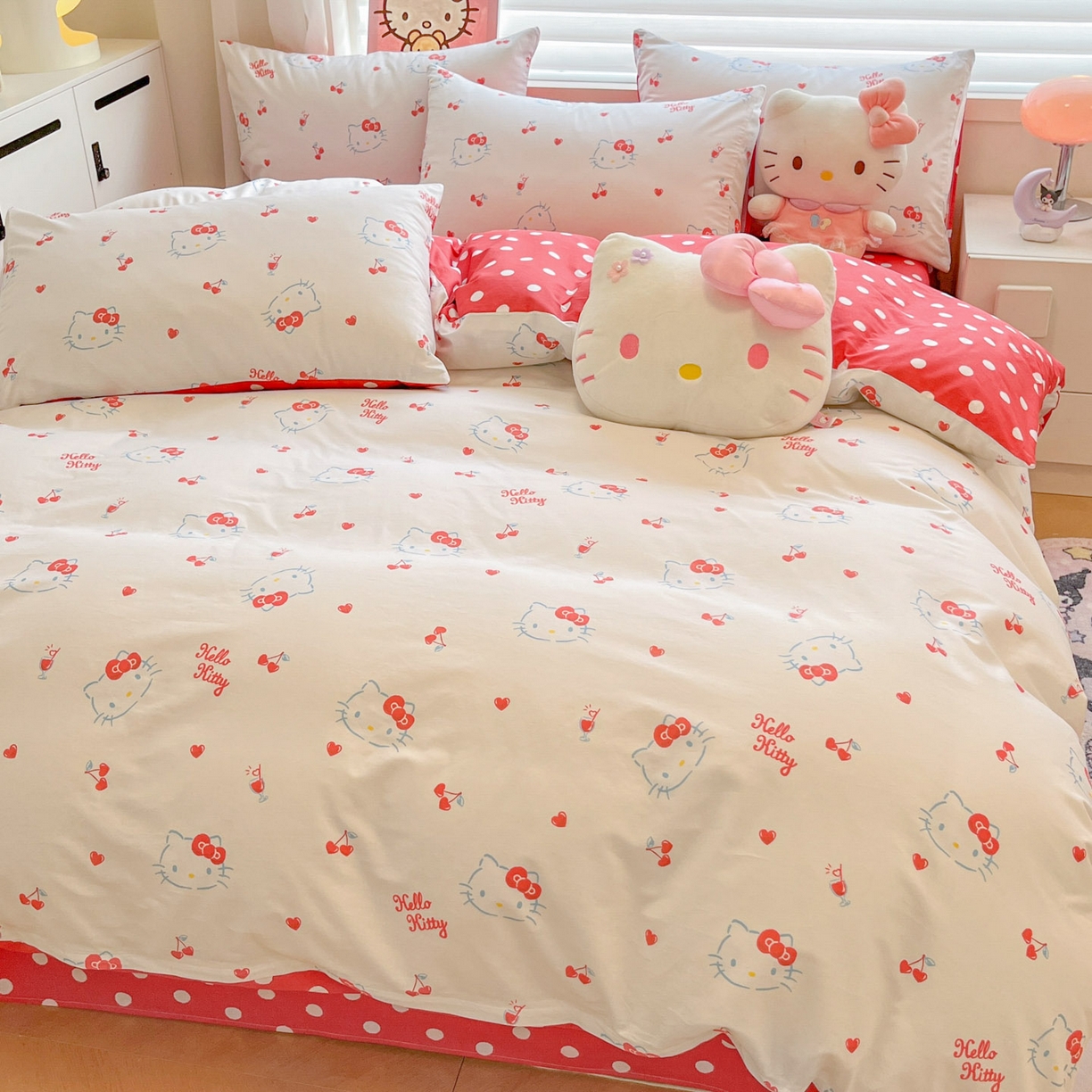 91家纺网 家纺一手货源 找家纺 暮思家居 2026新款正版授权三丽鸥全棉纯棉四件套系列-第一批 樱桃凯蒂