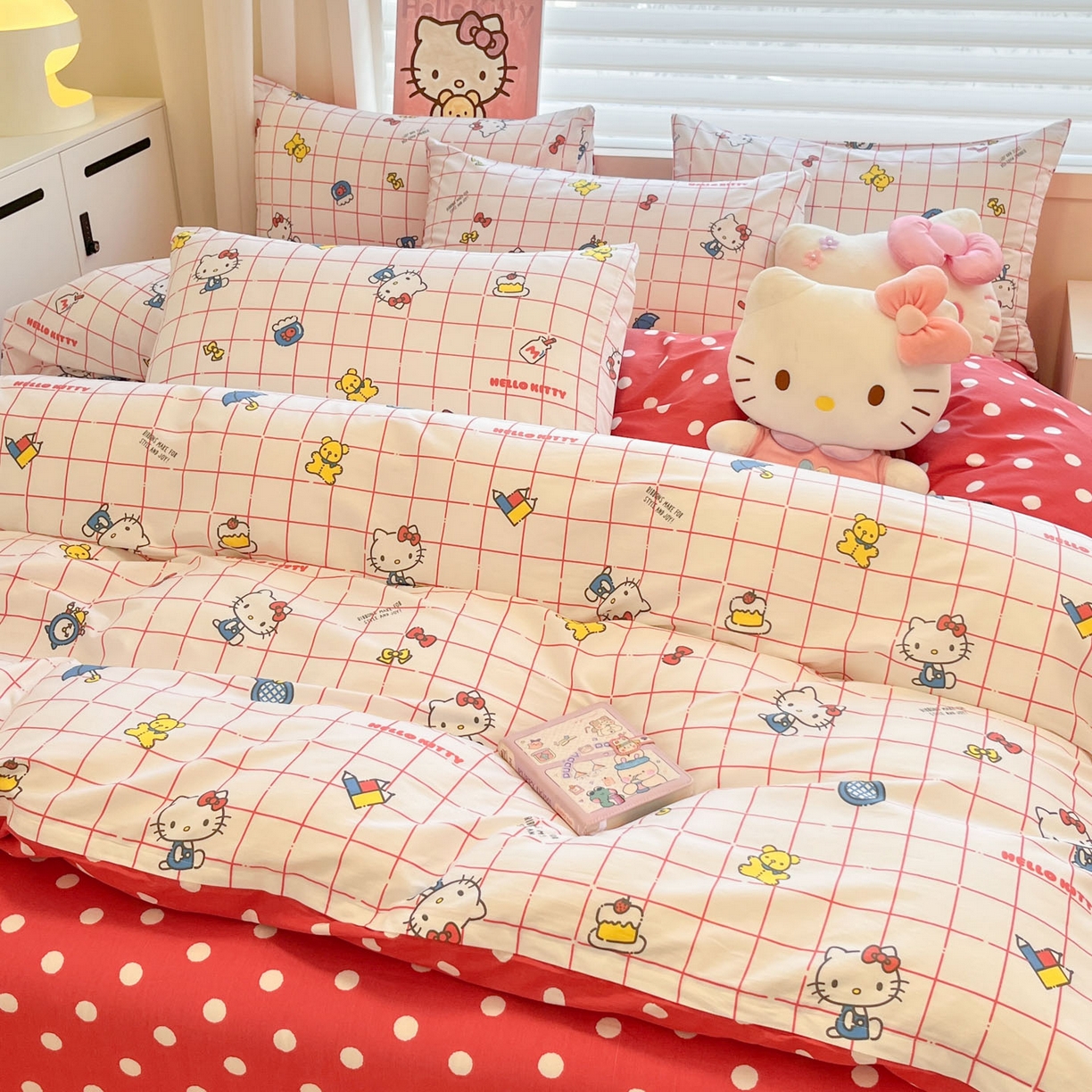 91家纺网 家纺一手货源 找家纺 暮思家居 2026新款正版授权三丽鸥全棉纯棉四件套系列-第一批 运动凯蒂