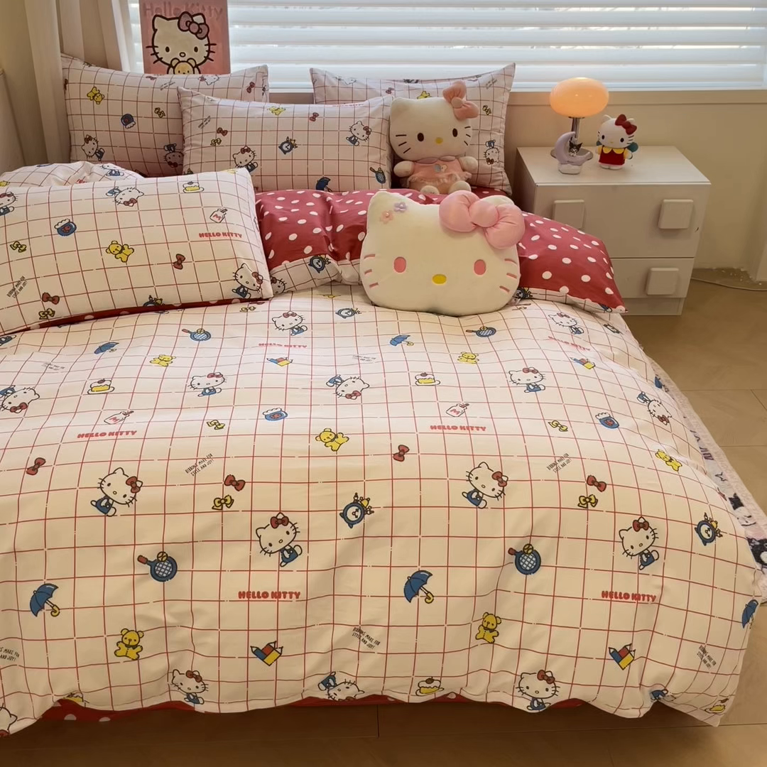 91家纺网 家纺一手货源 找家纺 暮思家居 2026新款正版授权三丽鸥全棉纯棉四件套系列-第一批 运动凯蒂