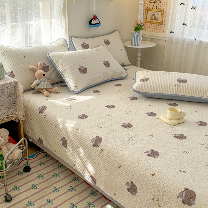 91家纺网 家纺一手货源 找家纺 茉夕家纺 2026新款春季双面纯棉印花单品床盖单件床盖 星星熊