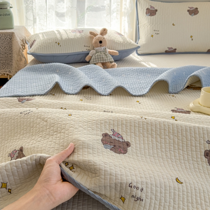 91家纺网 家纺一手货源 找家纺 茉夕家纺 2026新款春季双面纯棉印花单品床盖单件床盖 星星熊