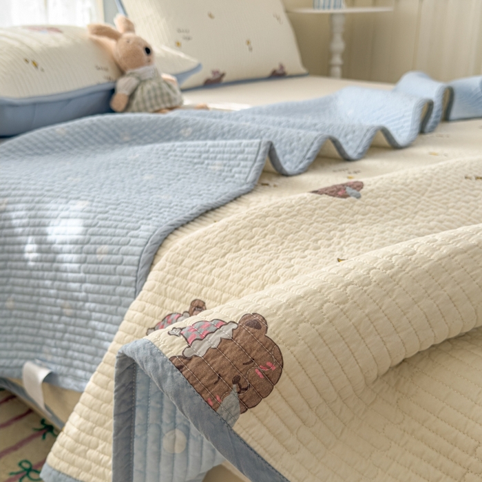 91家纺网 家纺一手货源 找家纺 茉夕家纺 2026新款春季双面纯棉印花单品床盖单件床盖 星星熊