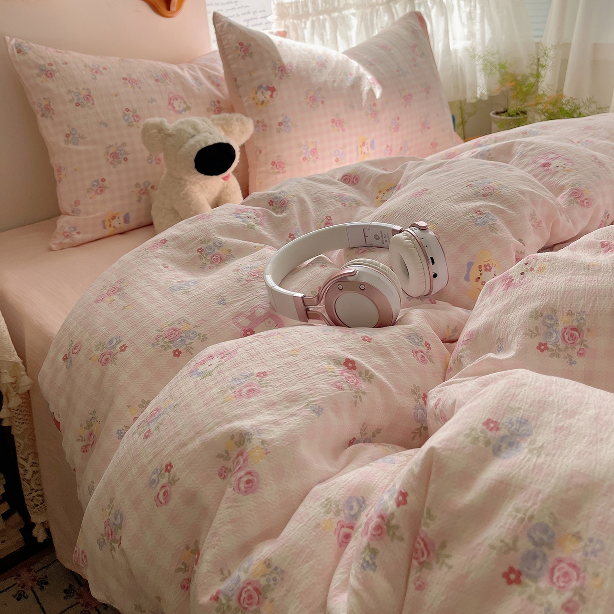 91家纺网 家纺一手货源 找家纺 沐芷 2026 【提供买家秀】简约可爱双层纱四件套床上用品 单被套/四件套 彼岸-萌主后花园