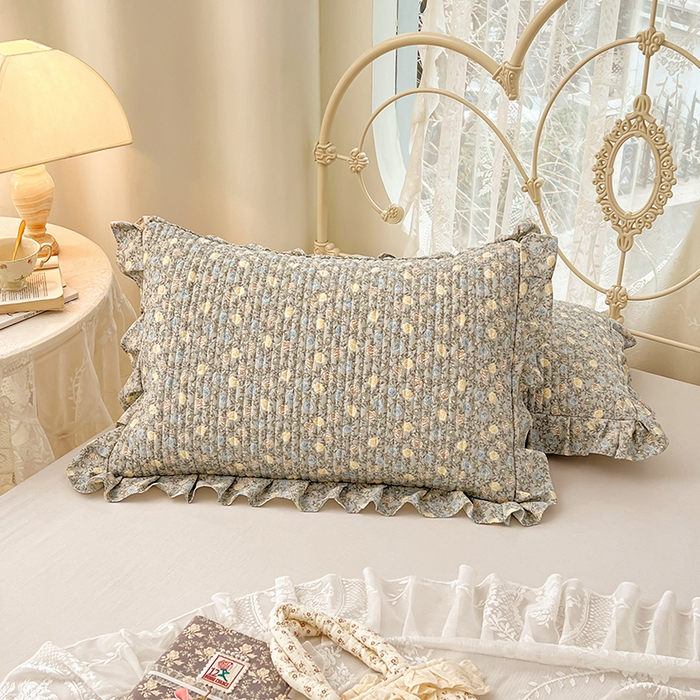 91家纺网 家纺一手货源 找家纺 圣比熊 2026新款A类云朵棉夹棉花边枕套宿舍单人一只装枕芯内胆套-单人枕套 海棠花开（花边夹棉）