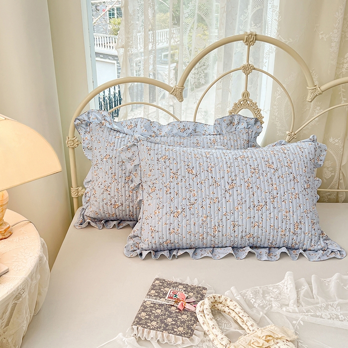 91家纺网 家纺一手货源 找家纺 圣比熊 2026新款A类云朵棉夹棉花边枕套宿舍单人一只装枕芯内胆套-单人枕套 兰亭序-蓝（花边夹棉）