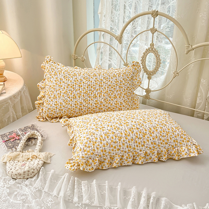 91家纺网 家纺一手货源 找家纺 圣比熊 2026新款A类云朵棉夹棉花边枕套宿舍单人一只装枕芯内胆套-单人枕套 春日暖阳（花边夹棉）