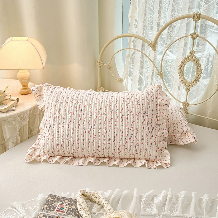 91家纺网 家纺一手货源 找家纺 圣比熊 2026新款A类云朵棉夹棉花边枕套宿舍单人一只装枕芯内胆套-单人枕套 花漾甜心（花边夹棉）