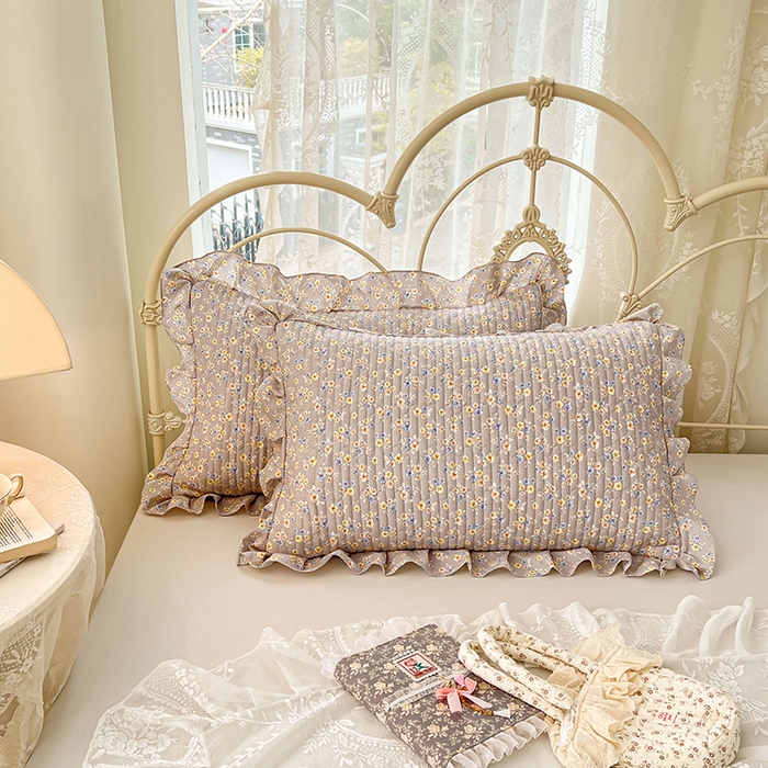 91家纺网 家纺一手货源 找家纺 圣比熊 2026新款A类云朵棉夹棉花边枕套宿舍单人一只装枕芯内胆套-单人枕套 花无归期（花边夹棉）