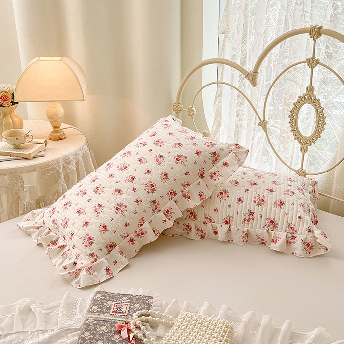 91家纺网 家纺一手货源 找家纺 圣比熊 2026新款A类云朵棉夹棉花边枕套宿舍单人一只装枕芯内胆套-单人枕套 粉黛花园（花边夹棉）