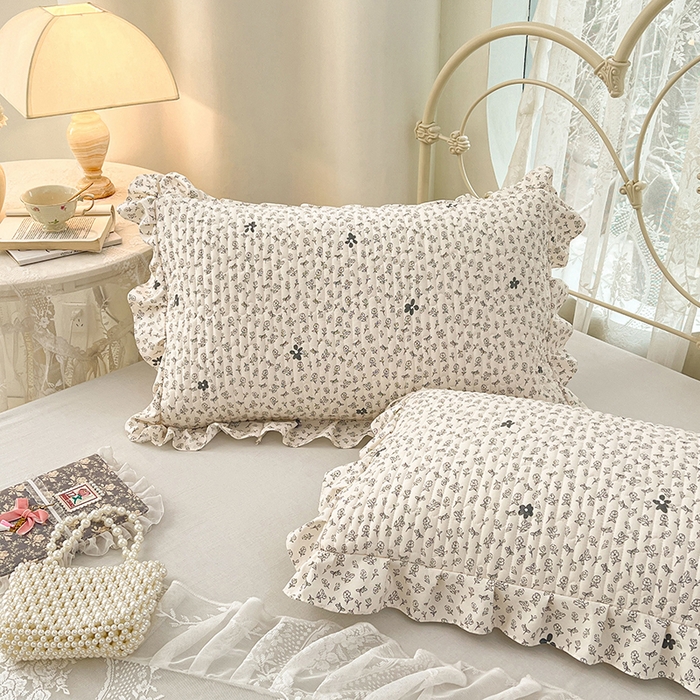 91家纺网 家纺一手货源 找家纺 圣比熊 2026新款A类云朵棉夹棉花边枕套宿舍单人一只装枕芯内胆套-单人枕套 花无意（花边夹棉）