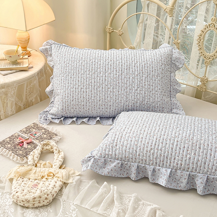 91家纺网 家纺一手货源 找家纺 圣比熊 2026新款A类云朵棉夹棉花边枕套宿舍单人一只装枕芯内胆套-单人枕套 满天星-蓝（花边夹棉）