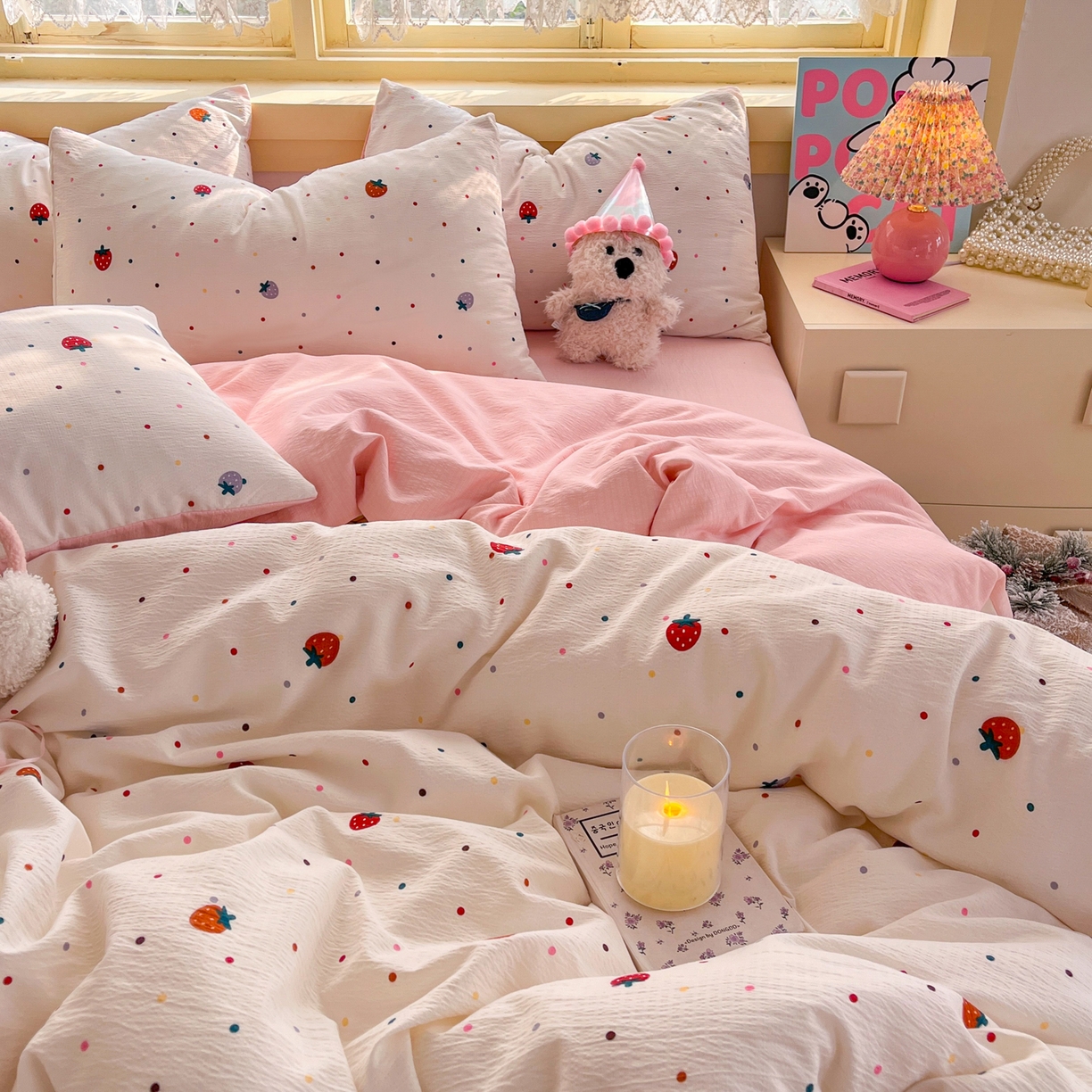 91家纺网 家纺一手货源 找家纺 瑞钰 2025新款云感双层纱暗合四件套 点点草莓