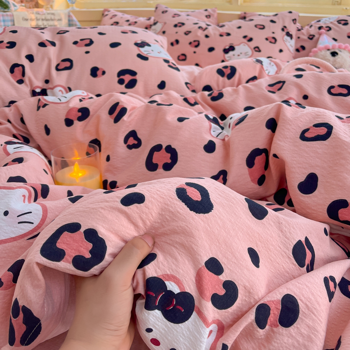 91家纺网 家纺一手货源 找家纺 瑞钰 2025新款云感双层纱暗合四件套 大脸喵