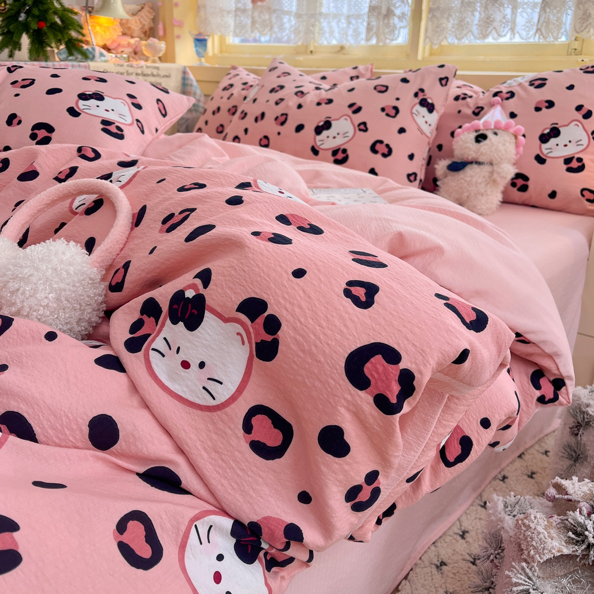 91家纺网 家纺一手货源 找家纺 瑞钰 2025新款云感双层纱暗合四件套 大脸喵