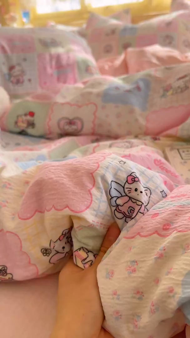 91家纺网 家纺一手货源 找家纺 瑞钰 2025新款云感双层纱暗合四件套 甜品猫