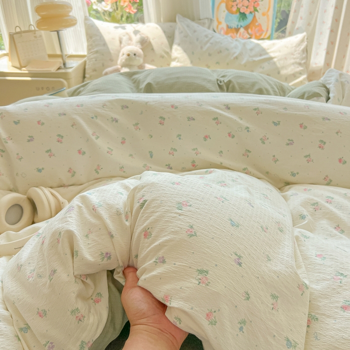 91家纺网 家纺一手货源 找家纺 瑞钰 2025新款云感双层纱暗合四件套 芳草集