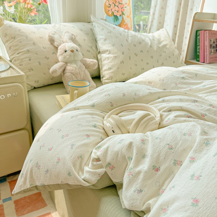 91家纺网 家纺一手货源 找家纺 瑞钰 2025新款云感双层纱暗合四件套 芳草集